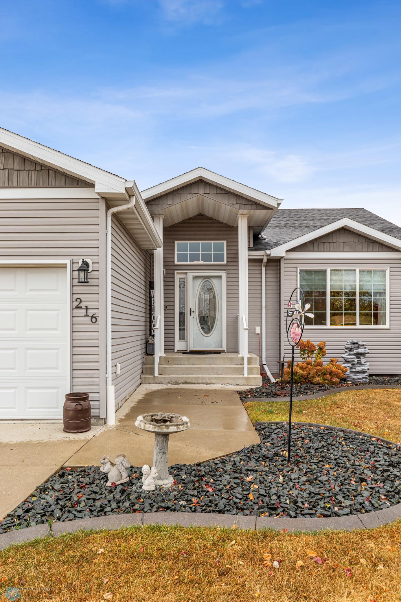 216 30 Avenue, West Fargo, North Dakota image 5