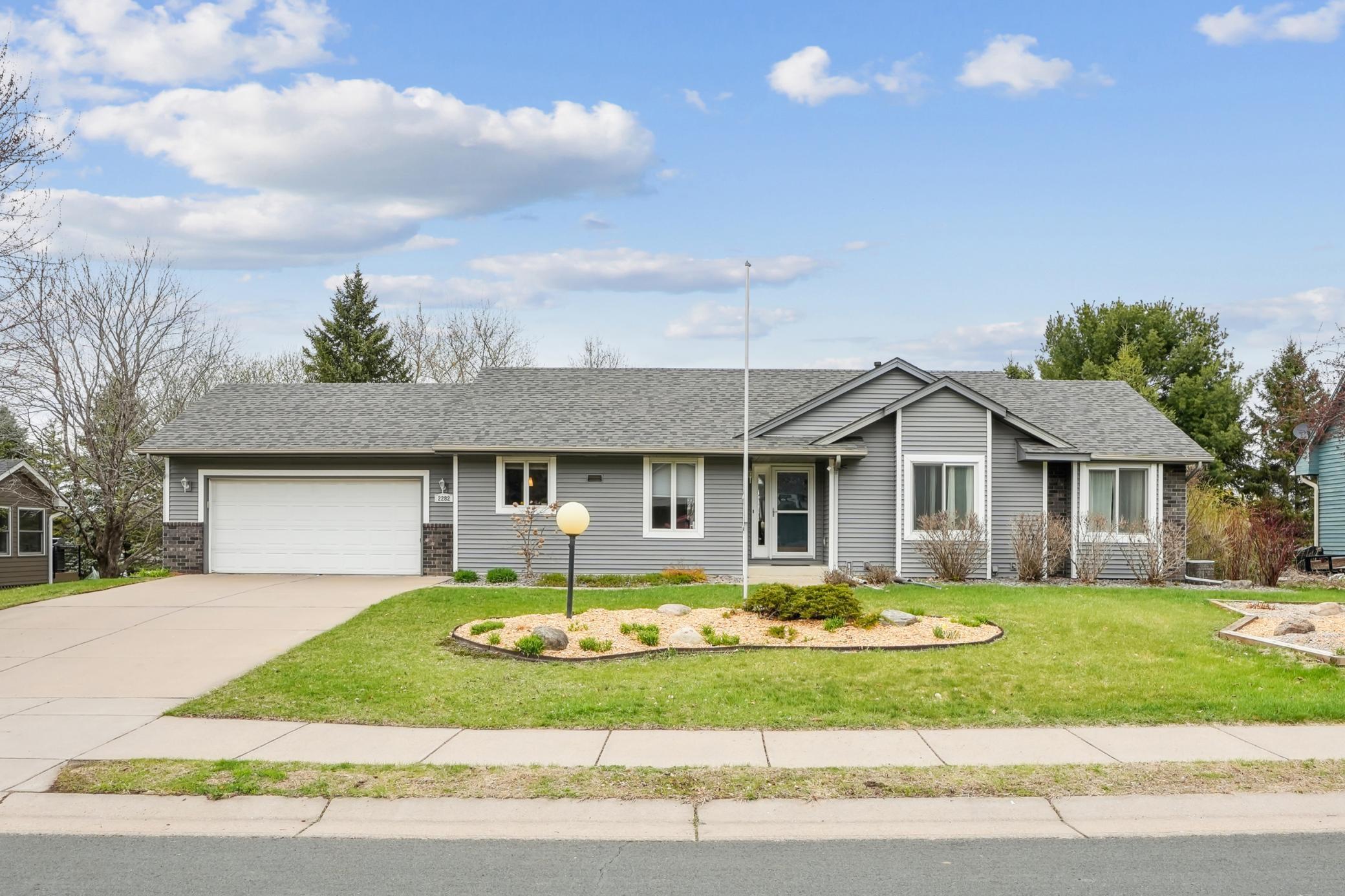 2282 Eagle Ridge Trail, Stillwater, Minnesota image 1