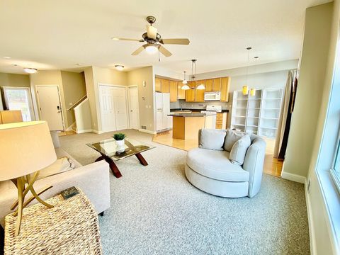 Townhouse For Sale - 2144 Village Trail<br/> Hennepin County, Mound, MN 55364