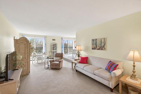 Condo For Sale - 3412 Oak Ridge Road<br/> Hopkins, MN 55305