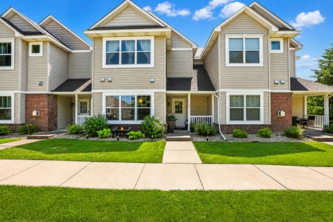Townhouse For Sale - 12126 Xylite Street<br/> Anoka County, Minneapolis, MN 55449