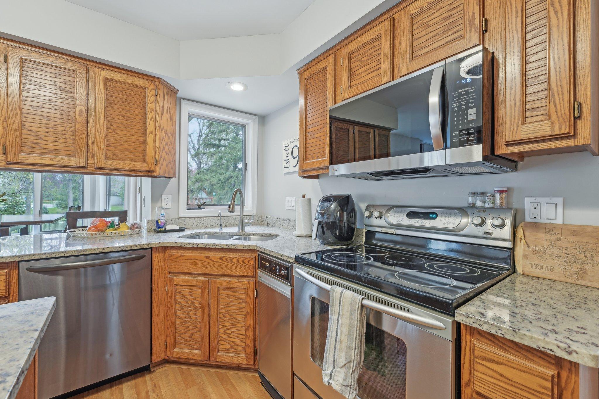 9762 Wedgewood Alcove, Saint Paul, Minnesota image 15