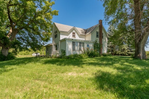 Homes For Sale - 1360 190th Street<br/> Jordan, MN 55352