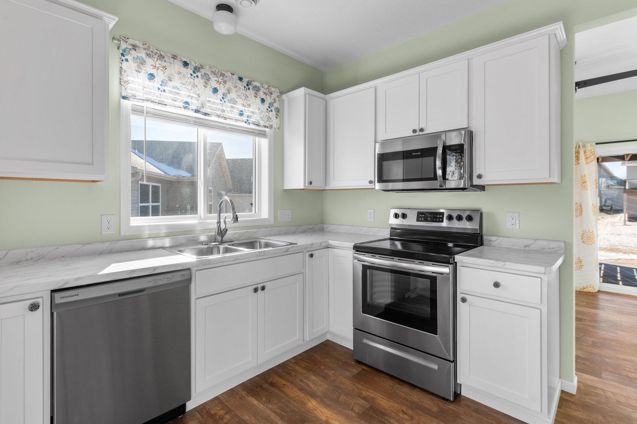 182 Sandpiper Circle, Hastings, Minnesota image 12