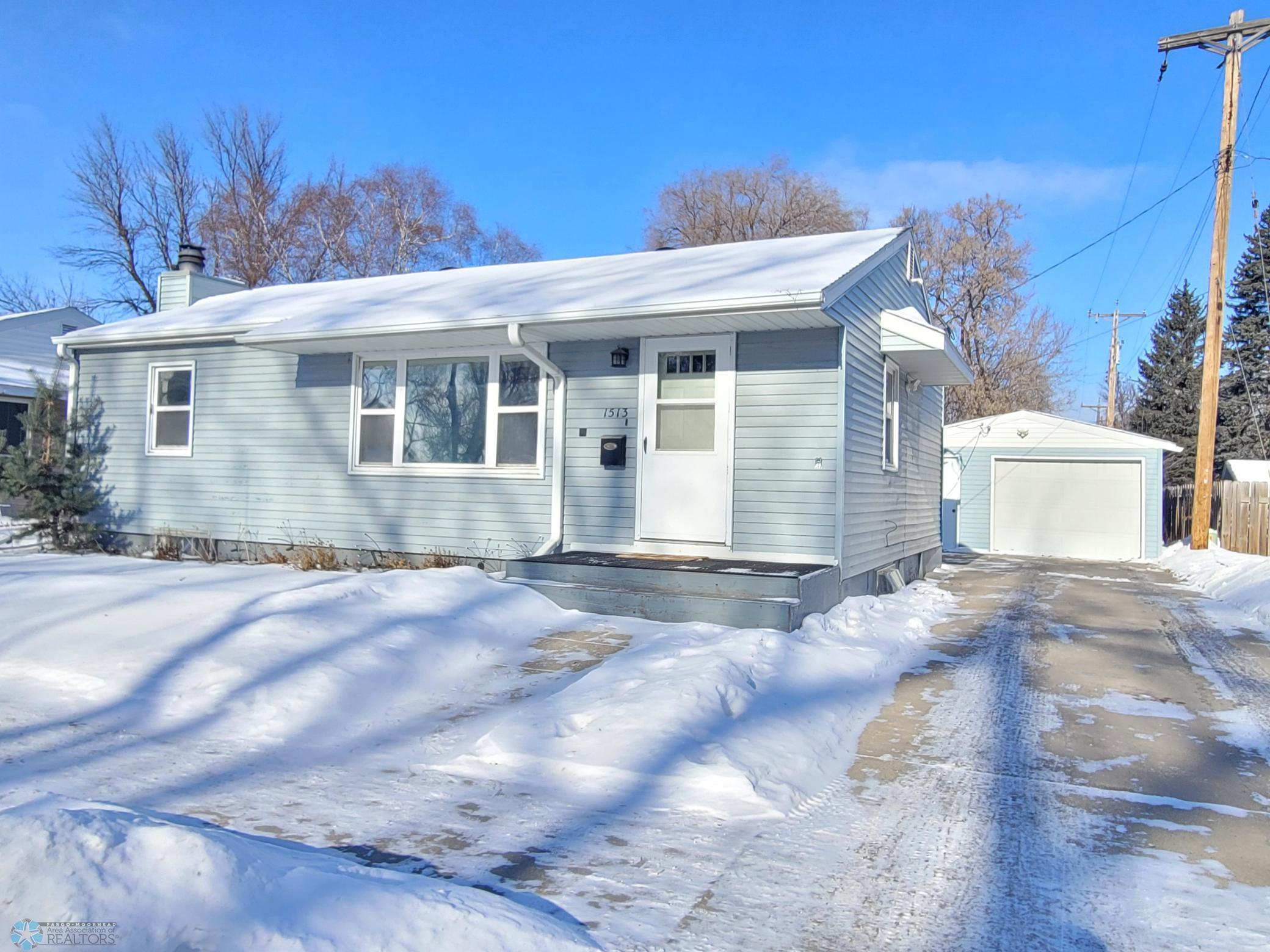 1513 13th Avenue, Fargo, North Dakota image 1