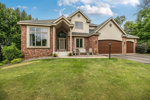 Homes For Sale - 2018 25th Street<br/> Stearns County, Saint Cloud, MN 56301