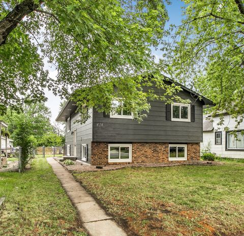 Homes For Sale - 414 19 1/2 Avenue<br/> Saint Cloud, MN 56303