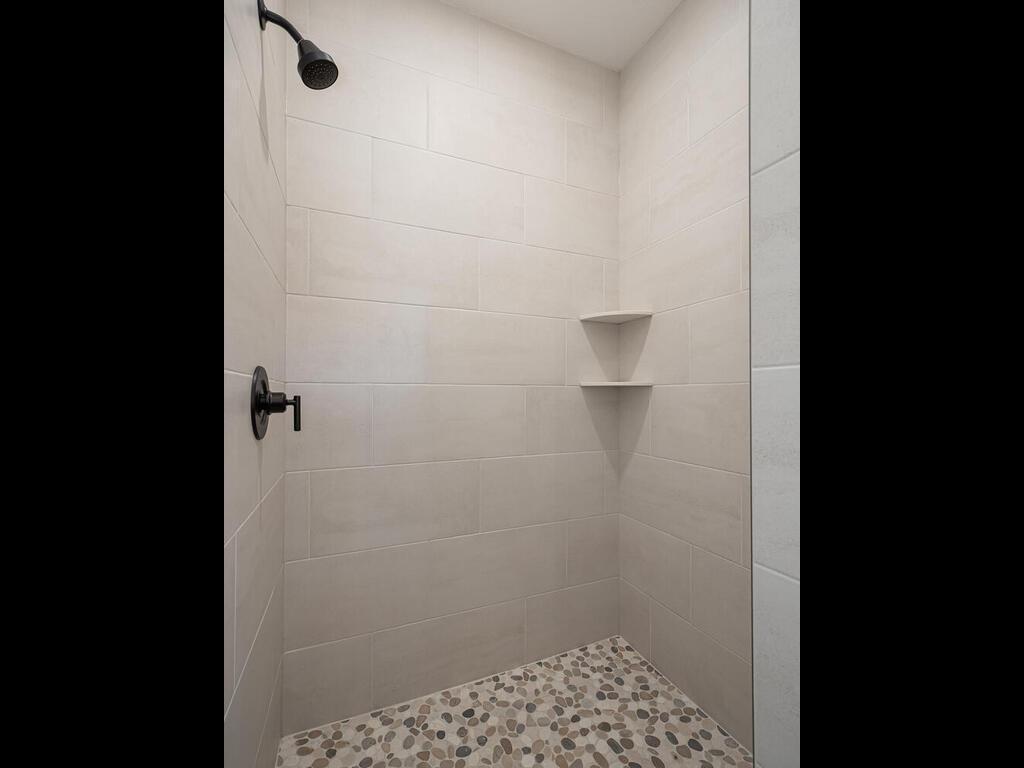 20666 Tamarack Street, Cedar, Minnesota image 21