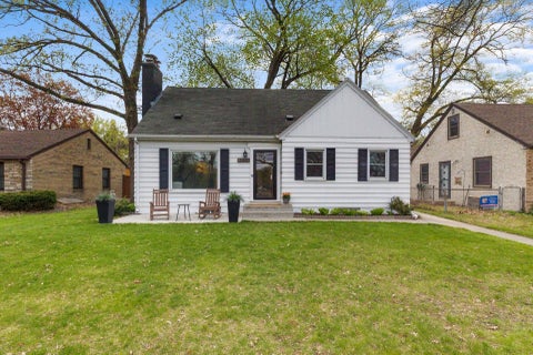 Homes For Sale - 4257 Drew Avenue<br/> Minneapolis, MN 55422