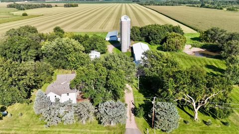 Homes For Sale - 7792 Town Hall Road<br/> Benton County, Sauk Rapids, MN 56379