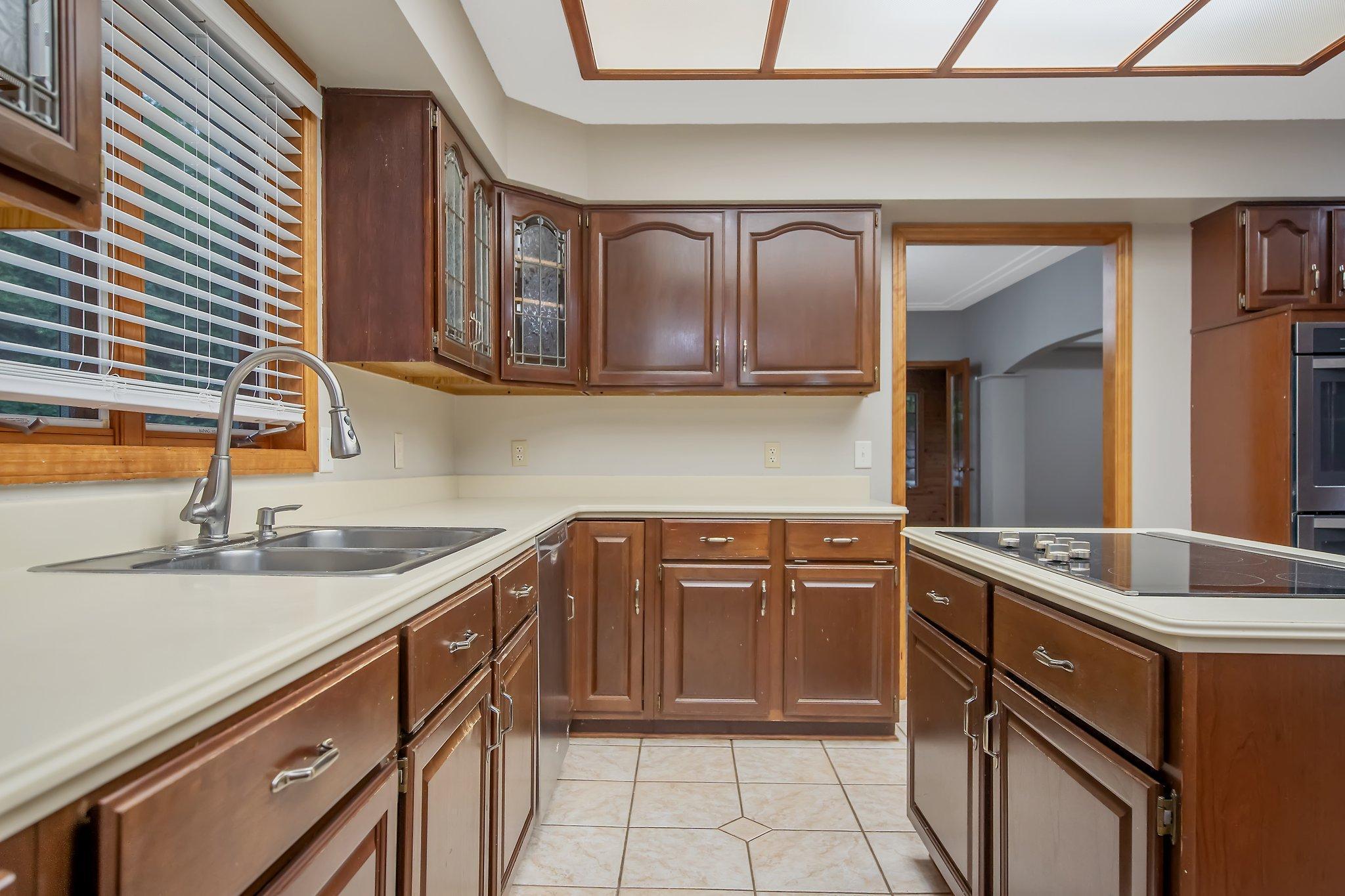 14510 Minnehaha Place, Wayzata, Minnesota image 25