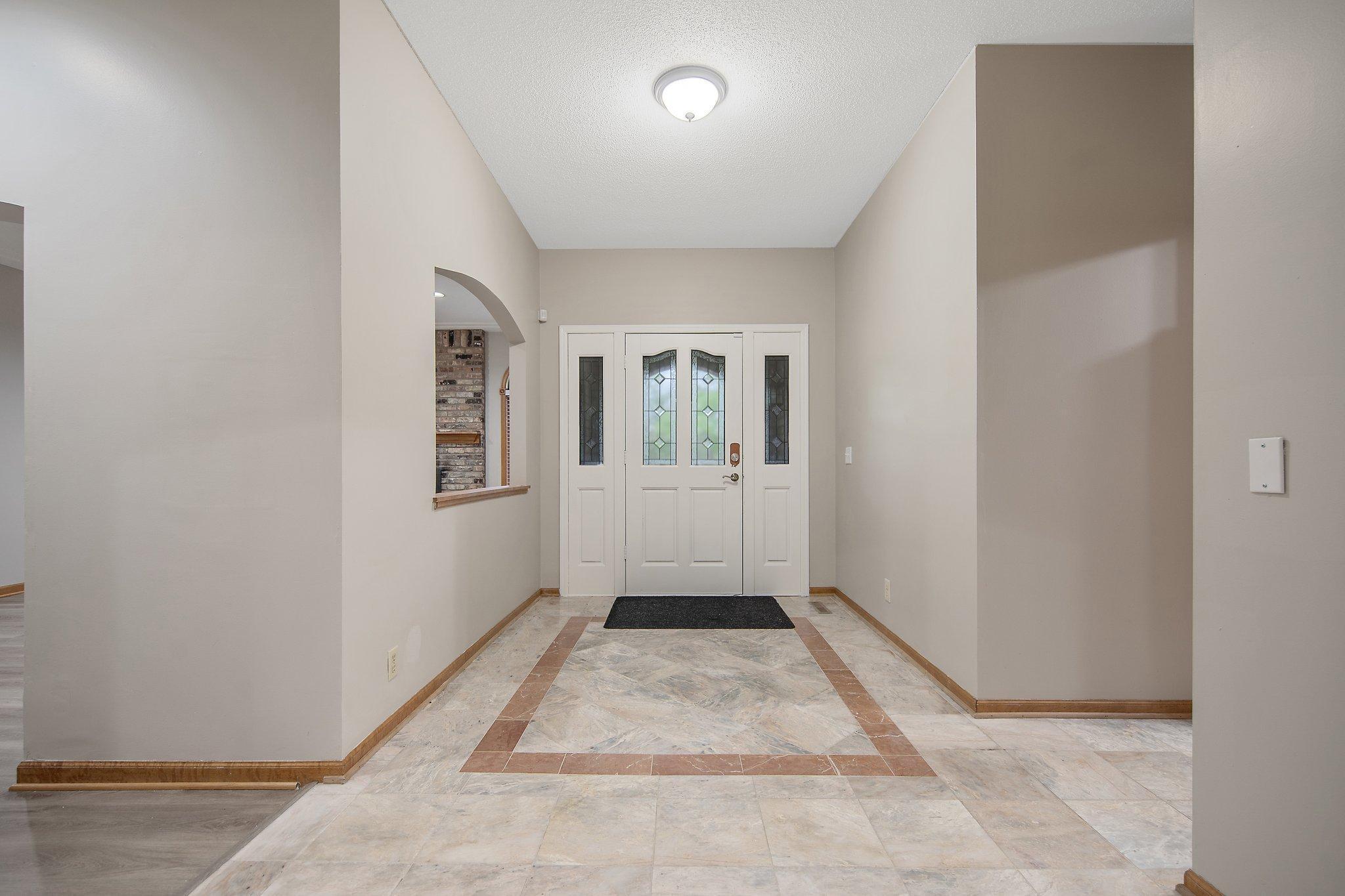 14510 Minnehaha Place, Wayzata, Minnesota image 7