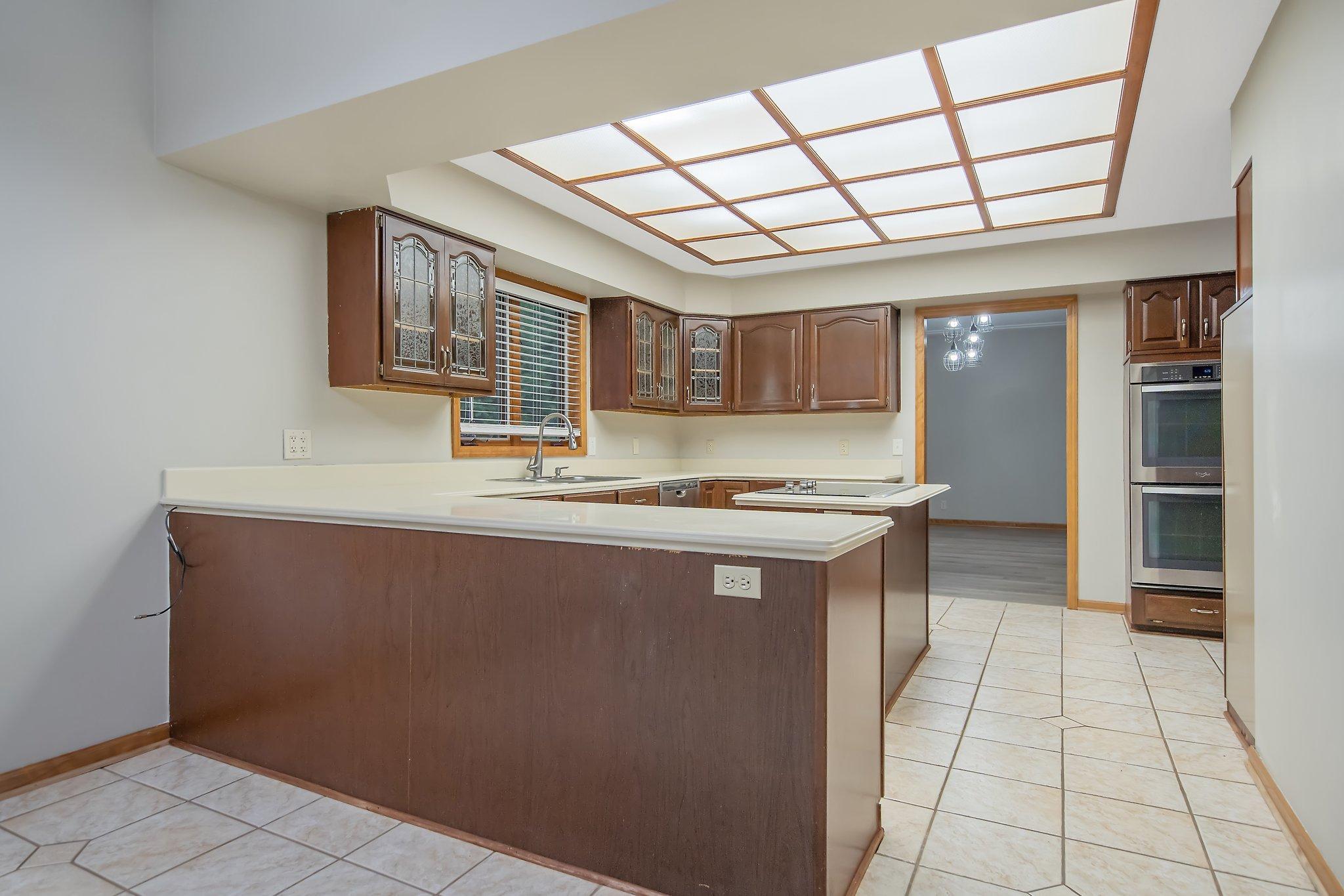 14510 Minnehaha Place, Wayzata, Minnesota image 22