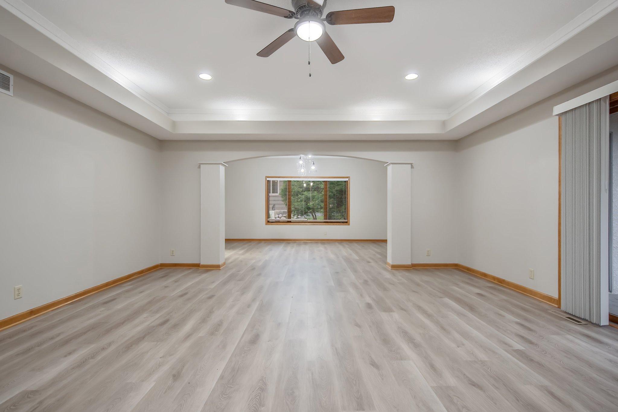 14510 Minnehaha Place, Wayzata, Minnesota image 11