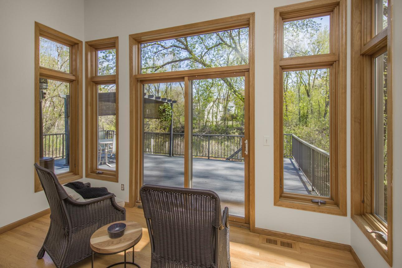1840 Deer Pond Circle, Eagan, Minnesota image 9