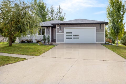 Homes For Sale - 772 35th Avenue<br/> West Fargo, ND 58078