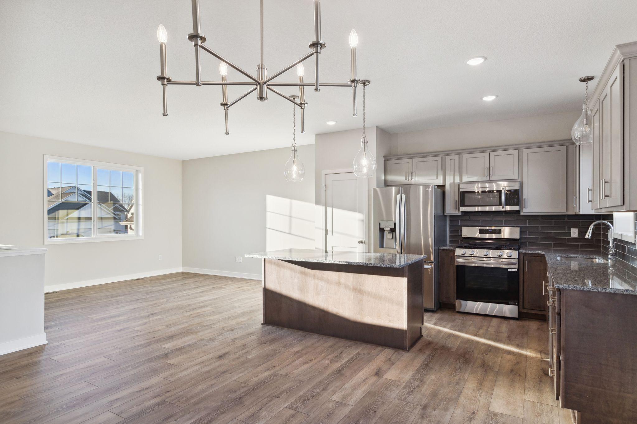 2701 213th Street, Farmington, Minnesota image 14