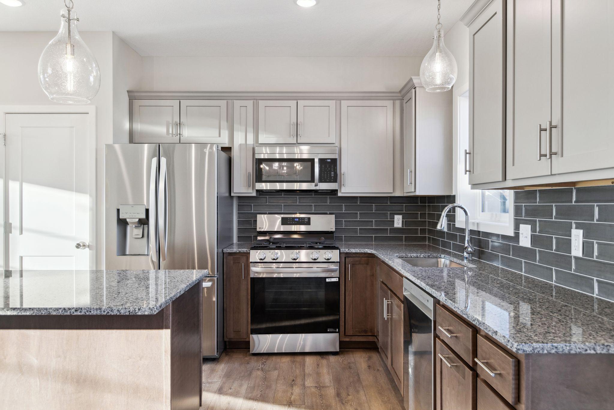 2701 213th Street, Farmington, Minnesota image 12