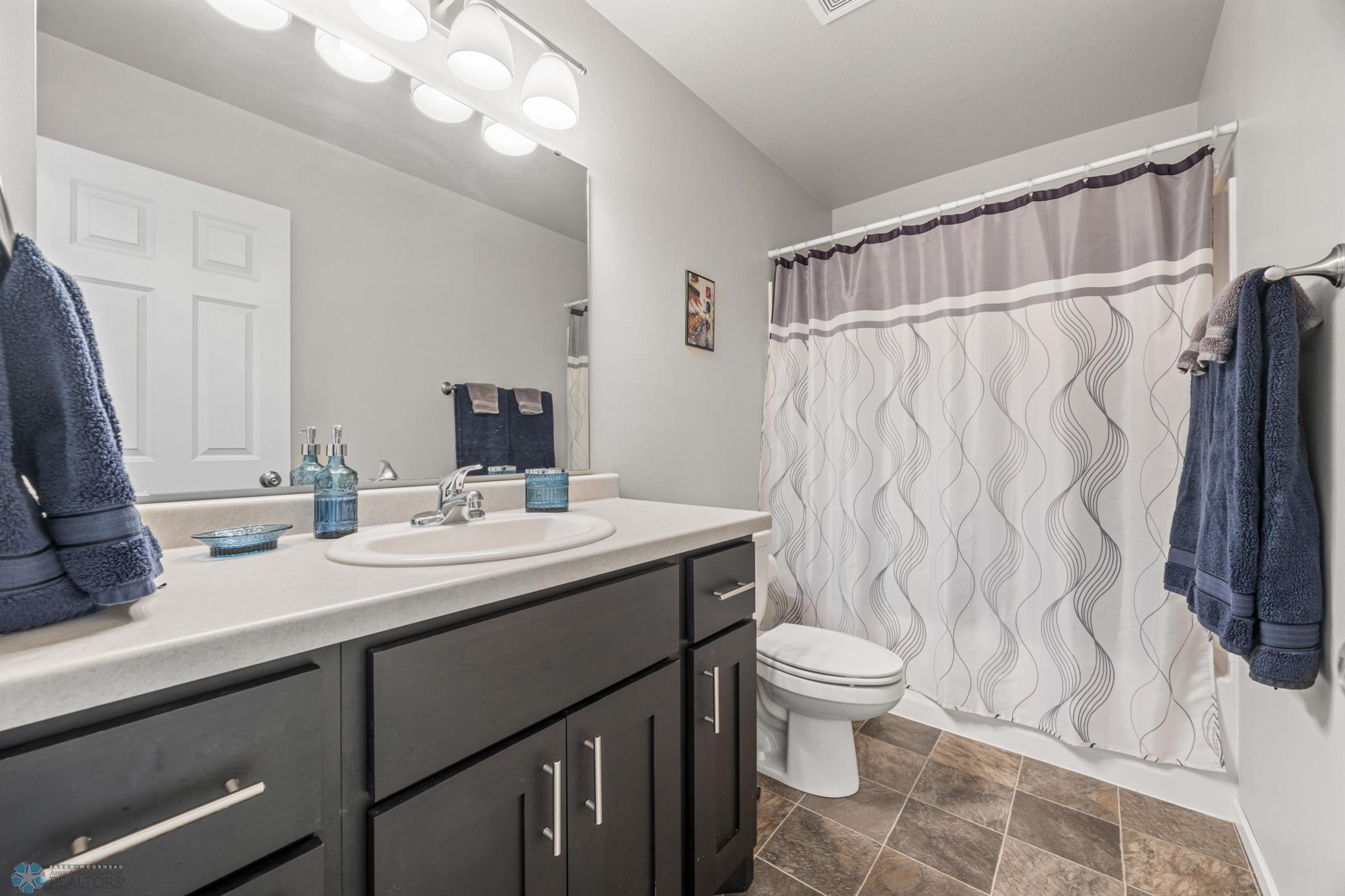 1022 Eaglewood Avenue, West Fargo, North Dakota image 21
