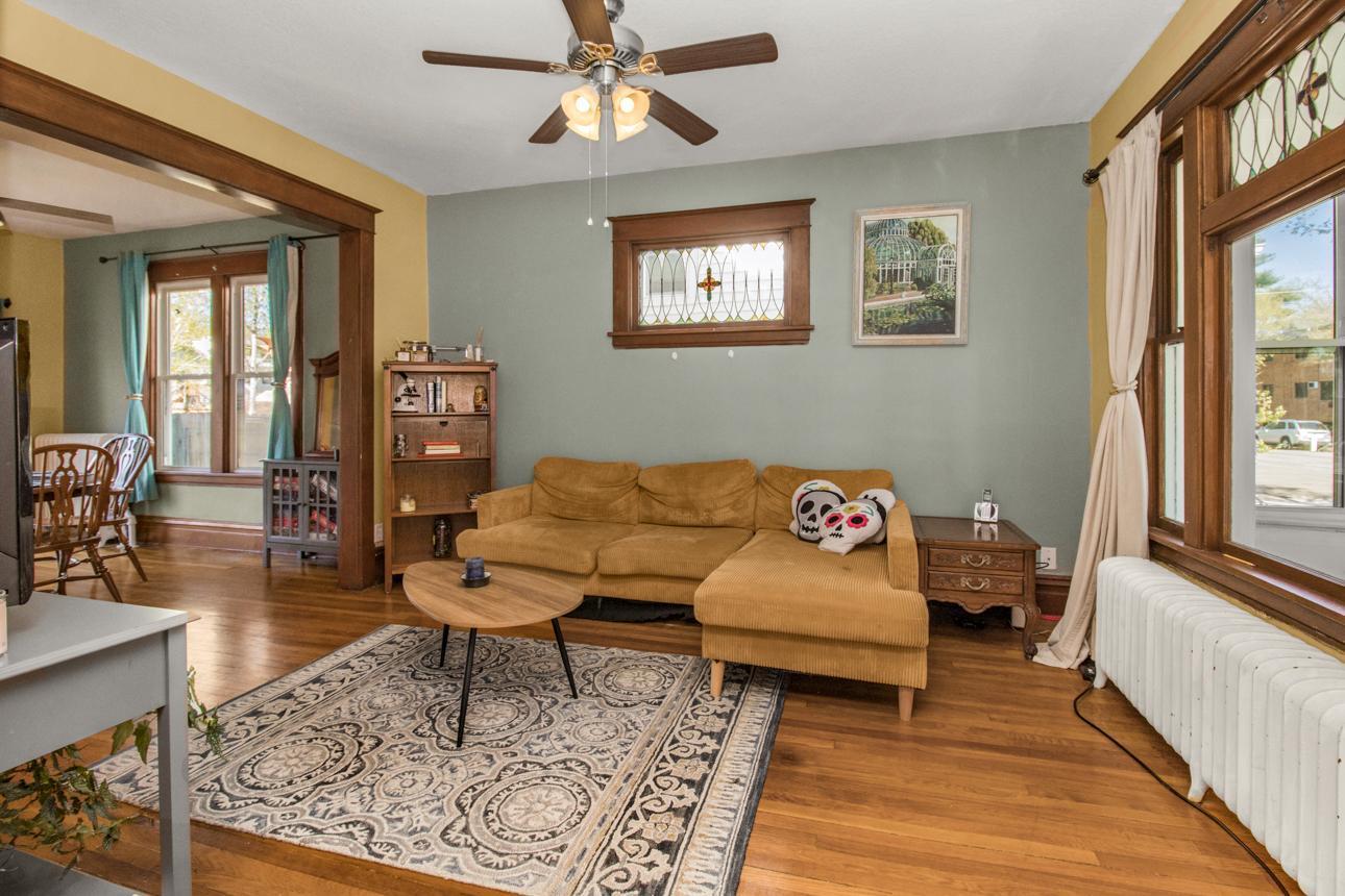 925 Thomas Avenue, Saint Paul, Minnesota image 4
