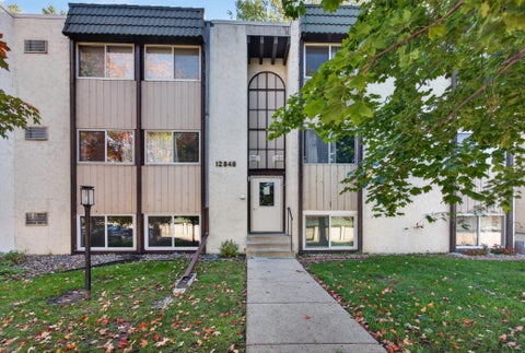 Condo For Sale - 12848 Nicollet Avenue<br/> Burnsville, MN 55337