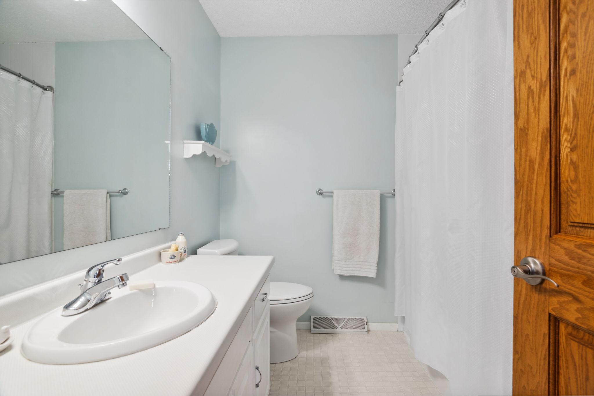 1507 W Oakes Drive, Saint Cloud, Minnesota image 45