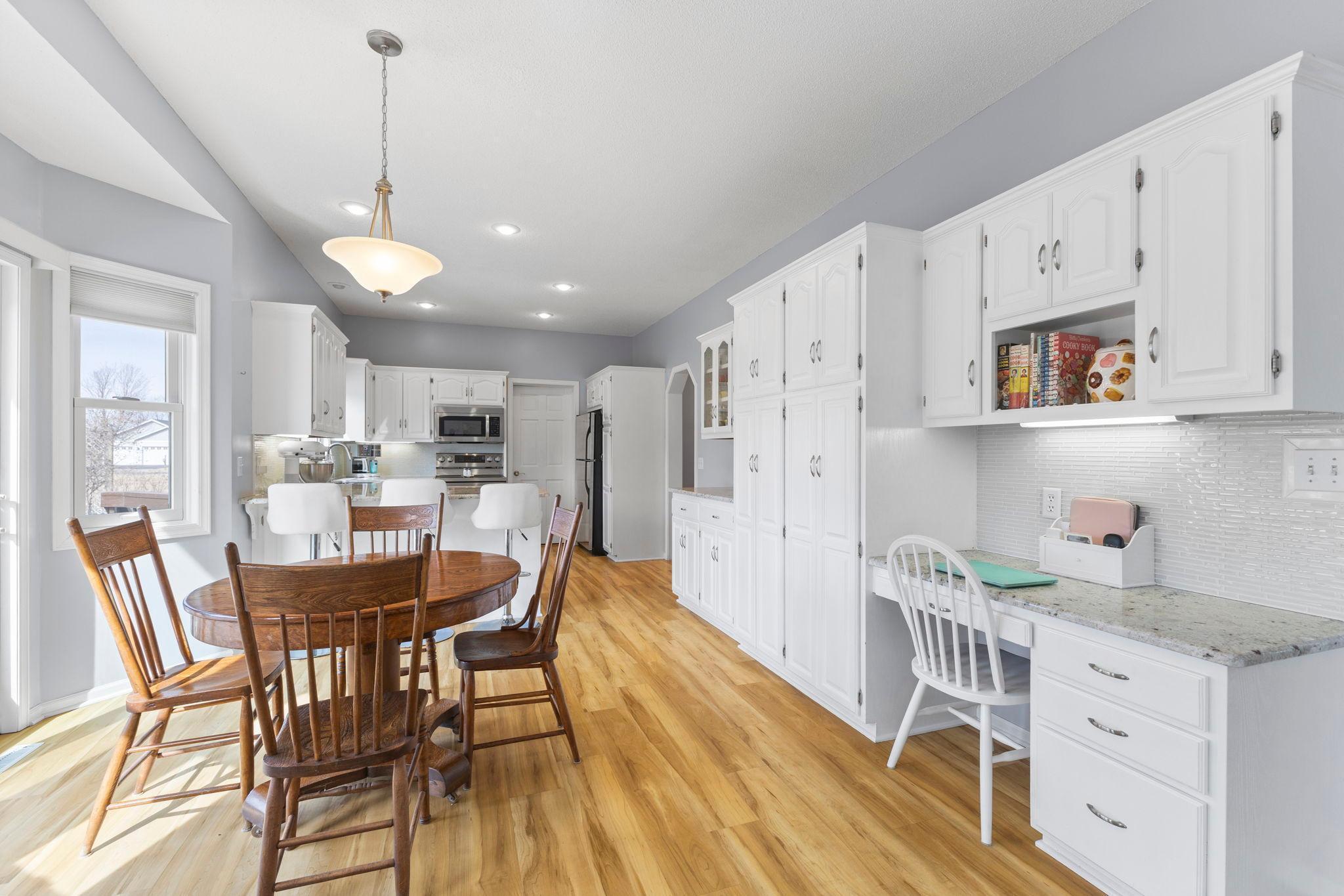 1507 W Oakes Drive, Saint Cloud, Minnesota image 23