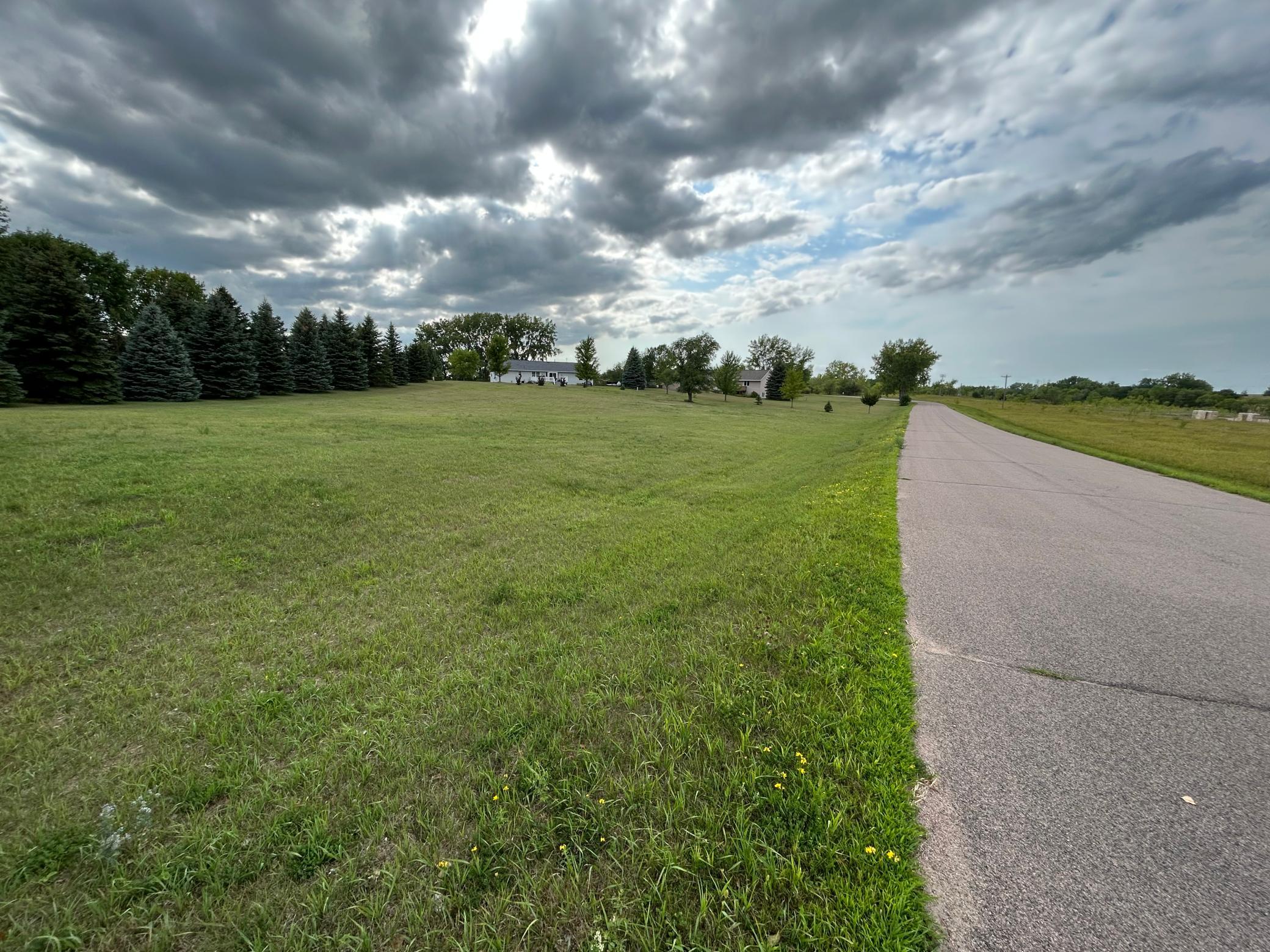 6007 Rolling Hills Drive, Montevideo, Minnesota image 6