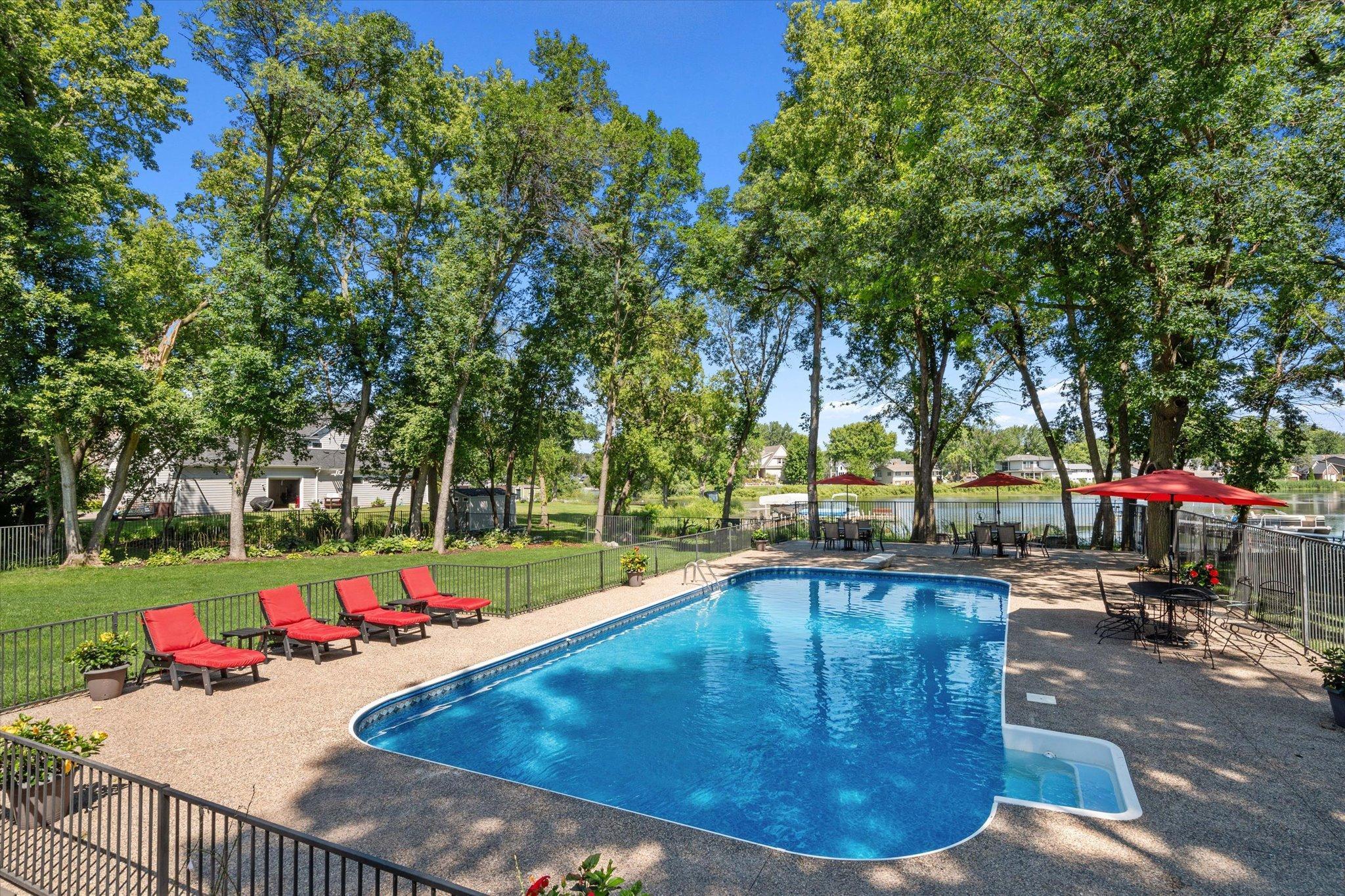 6570 Rustic Road, Prior Lake, Minnesota image 2
