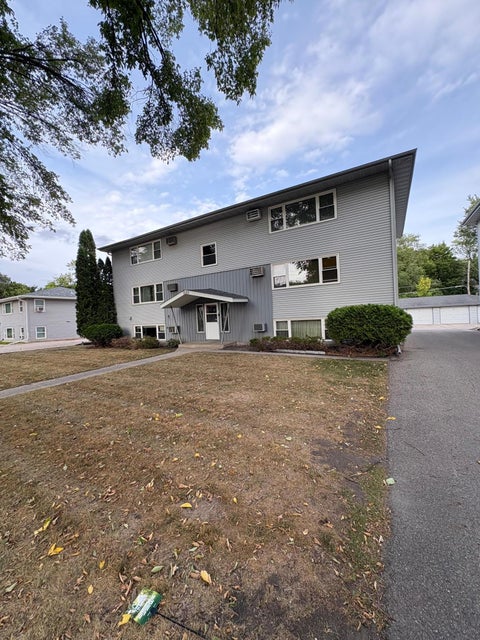Multifamily For Sale - 1225 10th Street<br/> Fargo, ND 58102