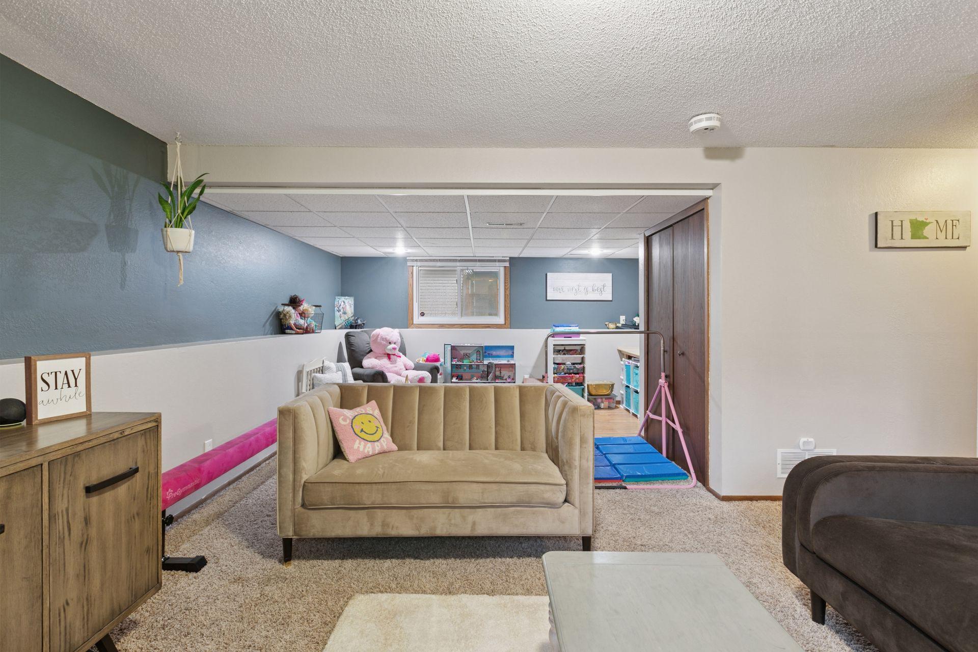 1699 Ridgewood Avenue, Saint Paul, Minnesota image 34
