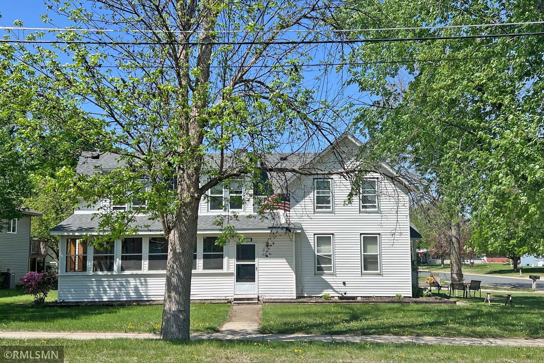 900 Hoffman Street, Cannon Falls, Minnesota image 1