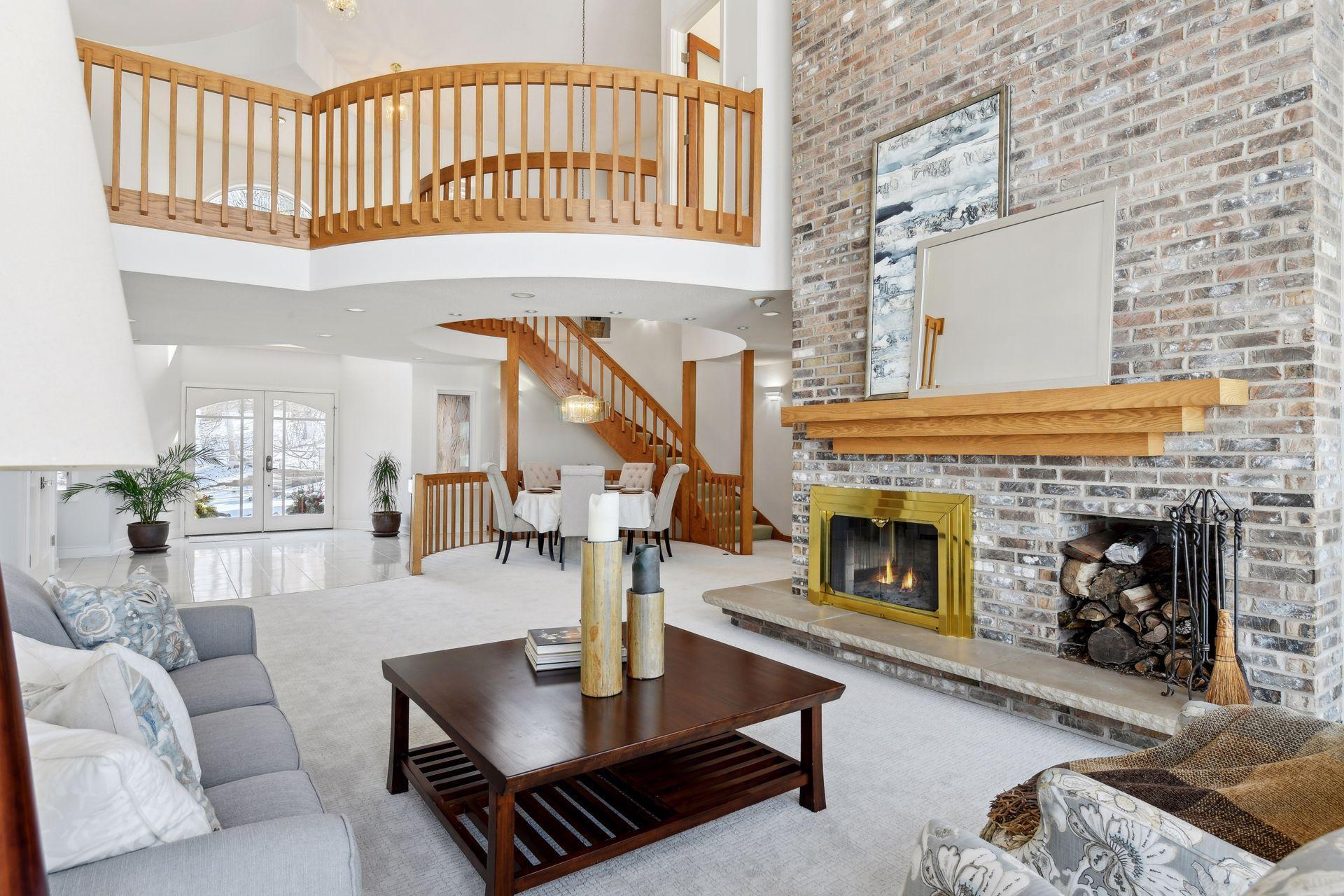3061 Casco Point Road, Wayzata, Minnesota image 8
