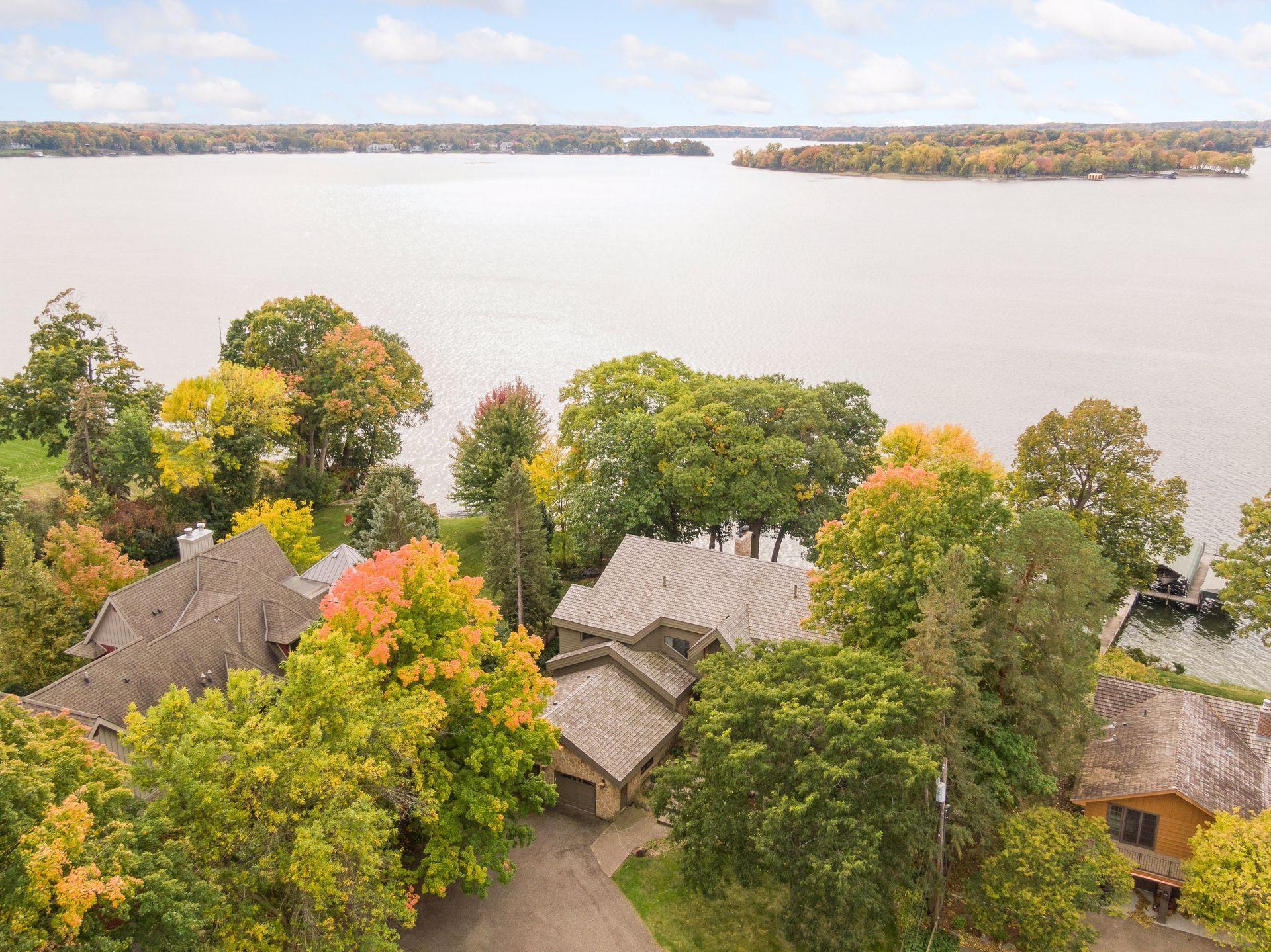 3061 Casco Point Road, Wayzata, Minnesota image 4