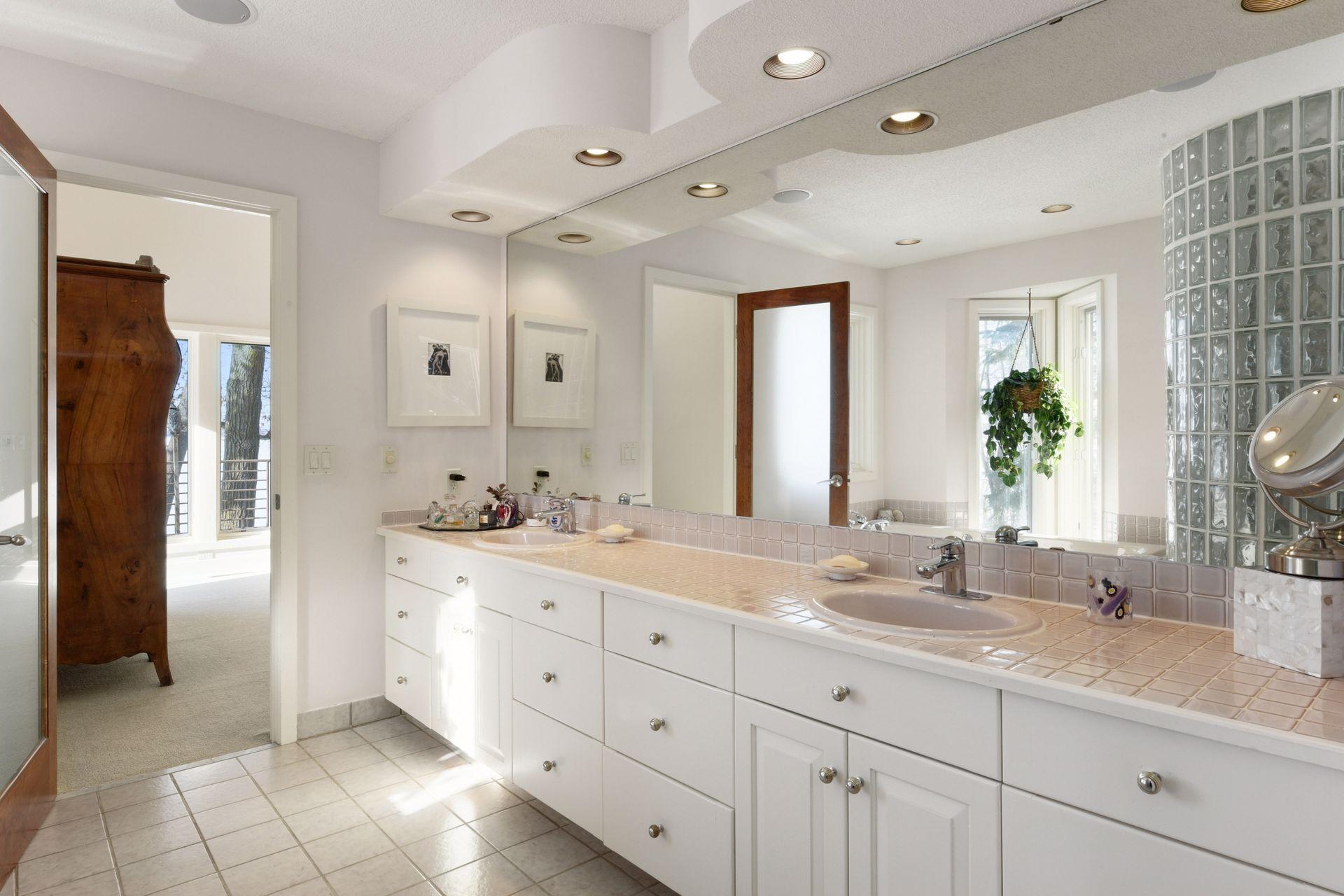 3061 Casco Point Road, Wayzata, Minnesota image 35