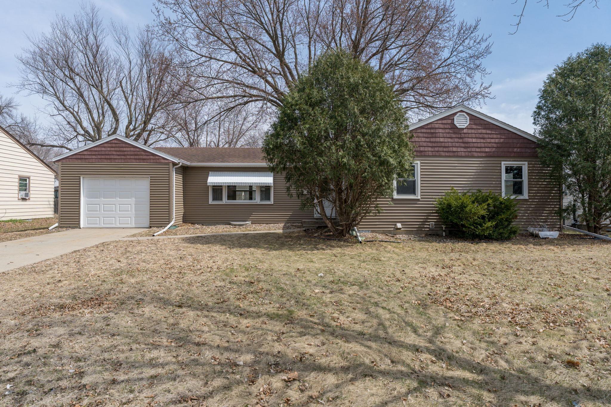 227 Thayer Avenue, Mankato, Minnesota image 1