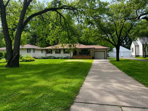 Homes For Sale - 2080 Nebraska Avenue<br/> Ramsey County, Saint Paul, MN 55119