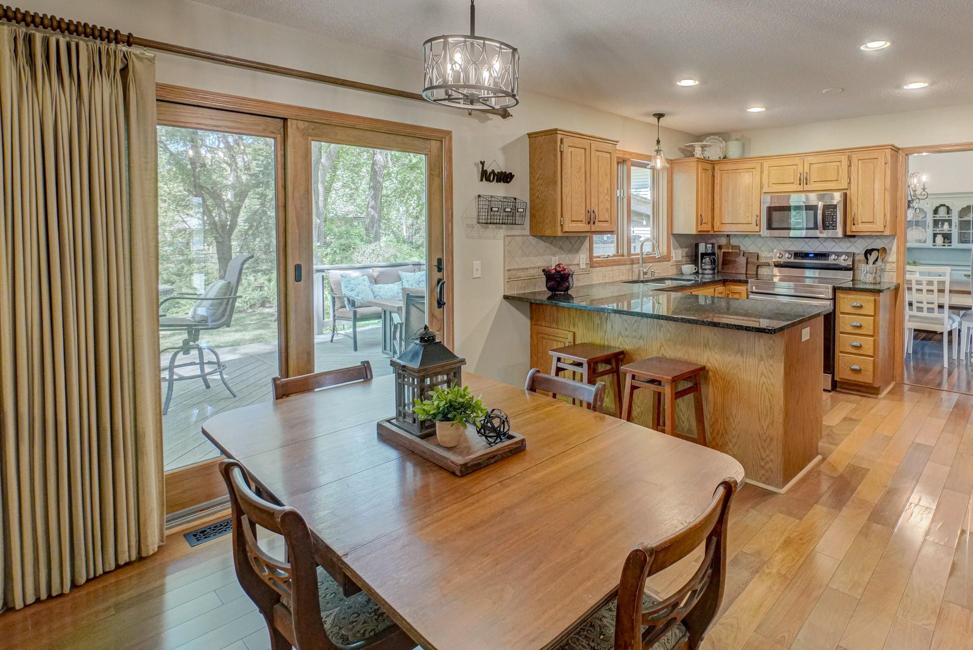 7129 Snow Owl Lane, Circle Pines, Minnesota image 11