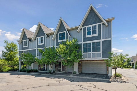 Townhouse For Sale - 5490 Lost Lake Lane<br/> Mound, MN 55364