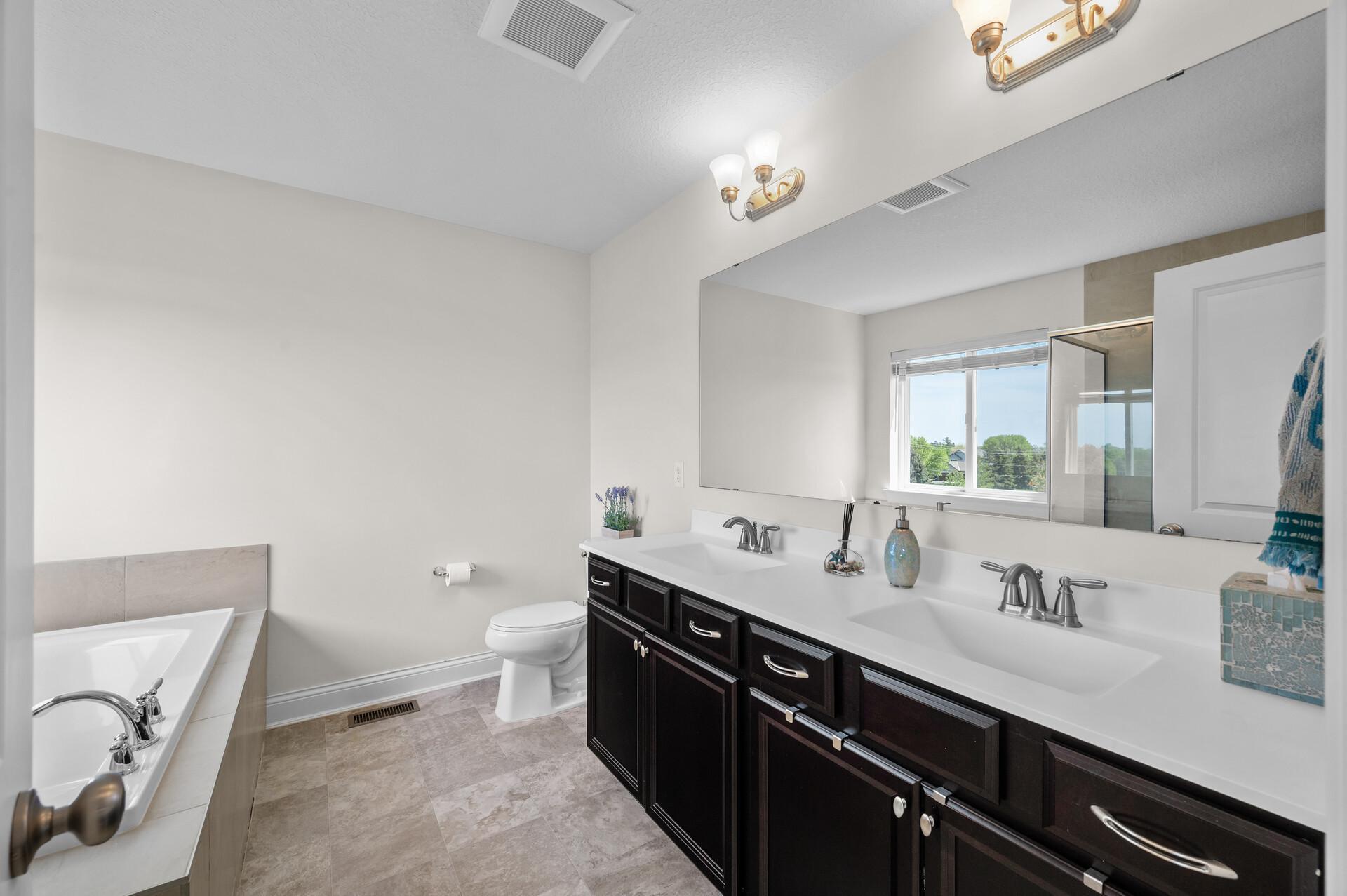 4118 San Vitero Court, Victoria, Minnesota image 32