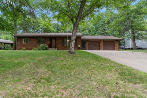 Homes For Sale - 2009 Crestview Lane<br/> Brainerd, MN 56401
