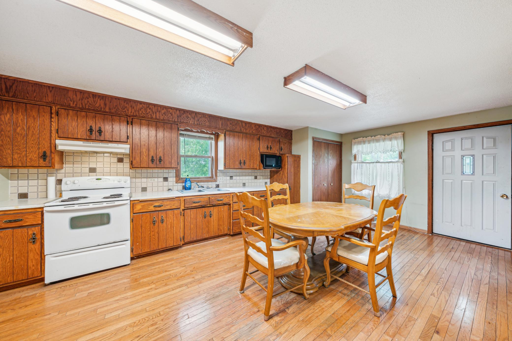 1270 Thayer Street, Hammond, Wisconsin image 8