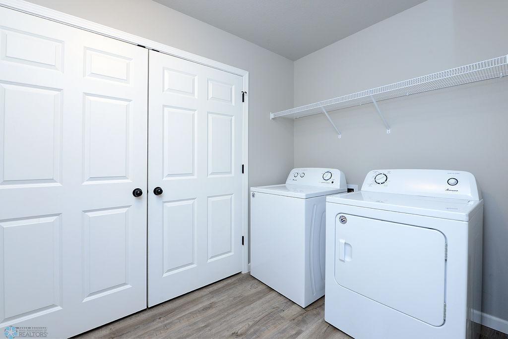 1039 Barnes Drive, West Fargo, North Dakota image 25