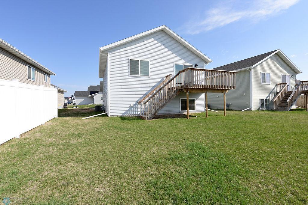 1039 Barnes Drive, West Fargo, North Dakota image 27
