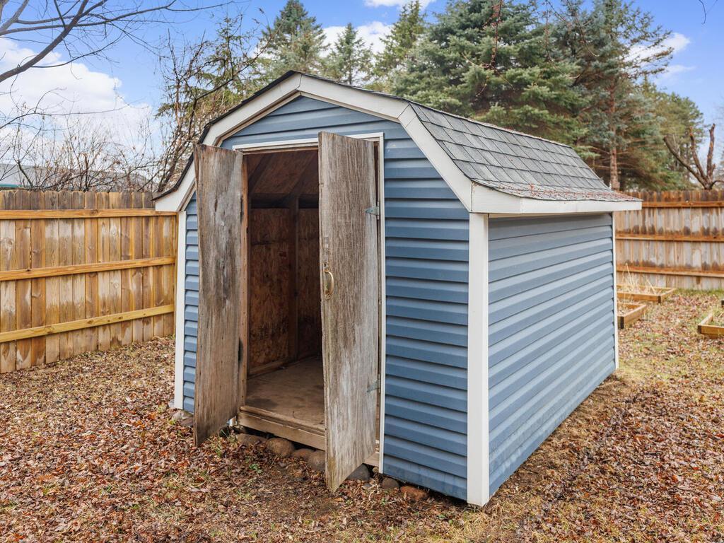 403 Circle Drive, Braham, Minnesota image 31
