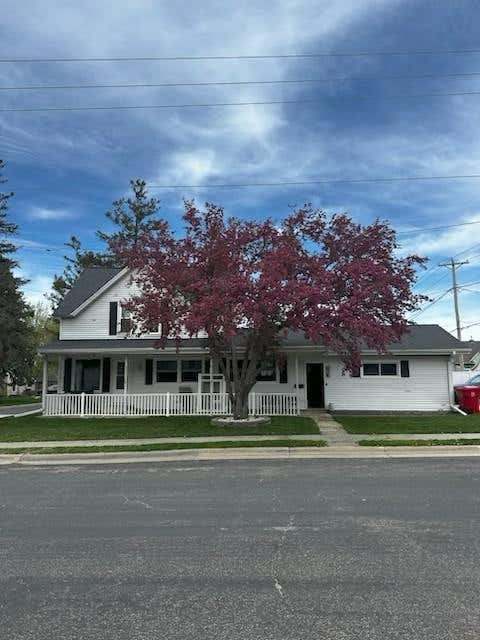 Homes For Sale - 103 4th St Sw St<br/> Olmsted County, Stewartville, MN 55976