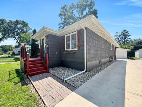 Homes For Sale - 1024 5th Street<br/> Willmar, MN 56201