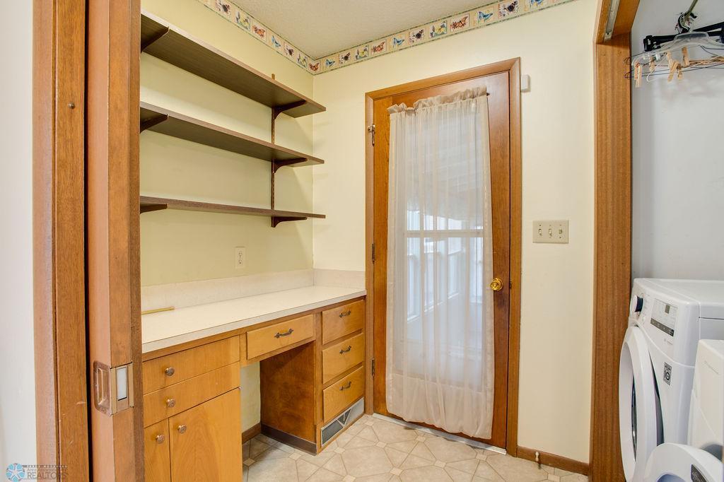 201 4th Avenue, West Fargo, North Dakota image 24