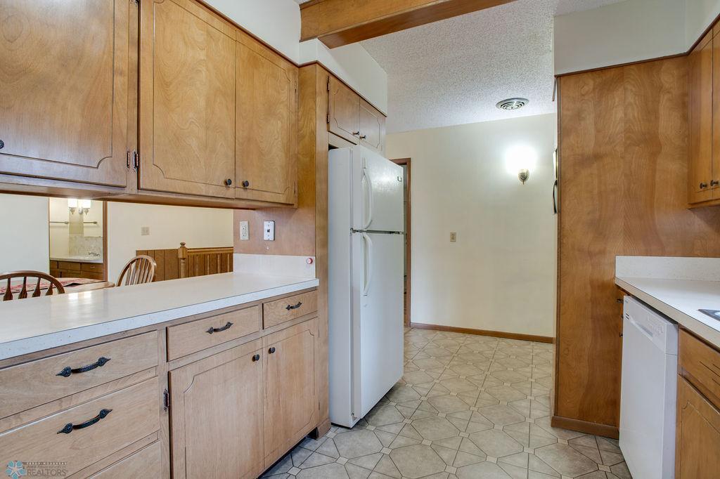 201 4th Avenue, West Fargo, North Dakota image 11