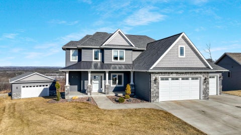 Homes For Sale - 3982 Highview Drive<br/> Eau Claire, WI 54703